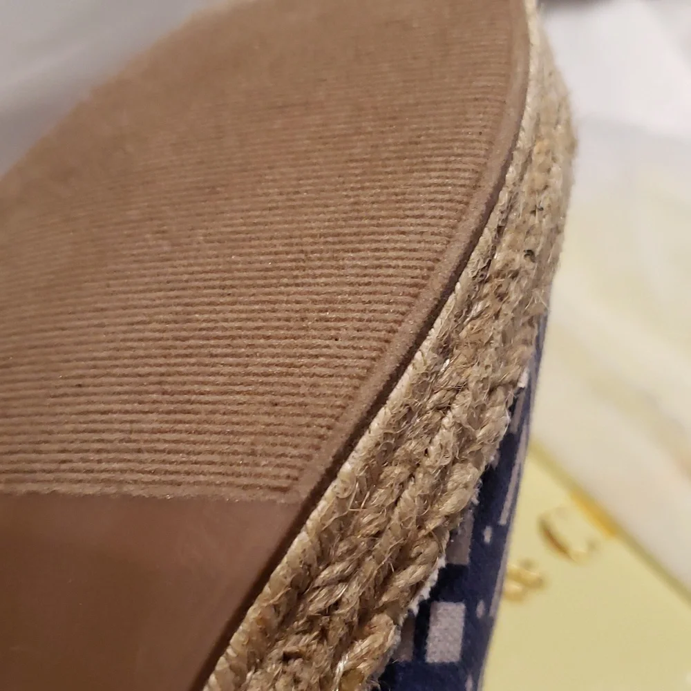 Chase & Chloe New Espadrilles Jute Platform Flats Slip-On NIB Women's 8